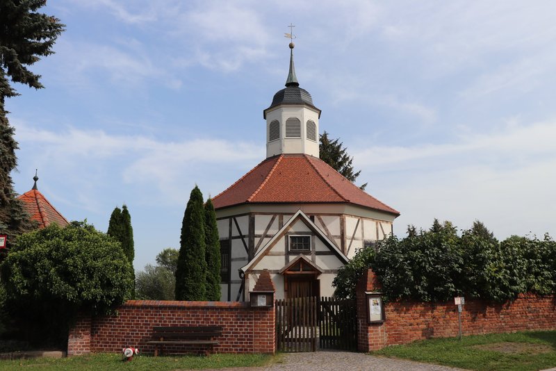 Kirche Garz Elb-Havel-Land